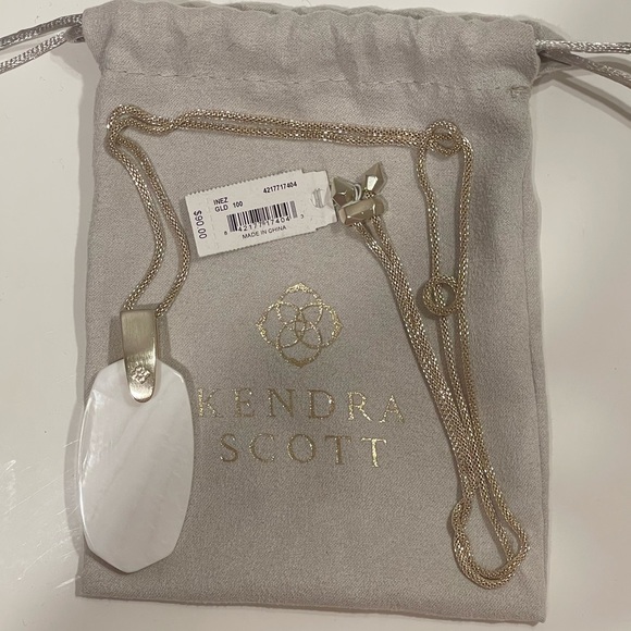 Kendra Scott necklace - Picture 1 of 1